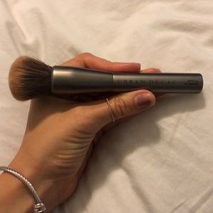 Urban Decay Foundation Brush